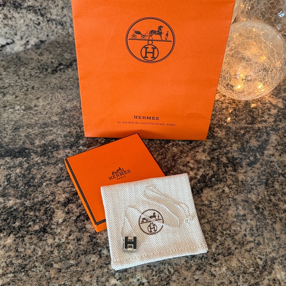 Hermes H Cube Necklace Pendant